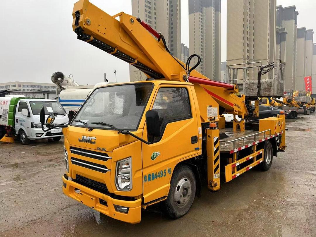 出售28米高空作业车