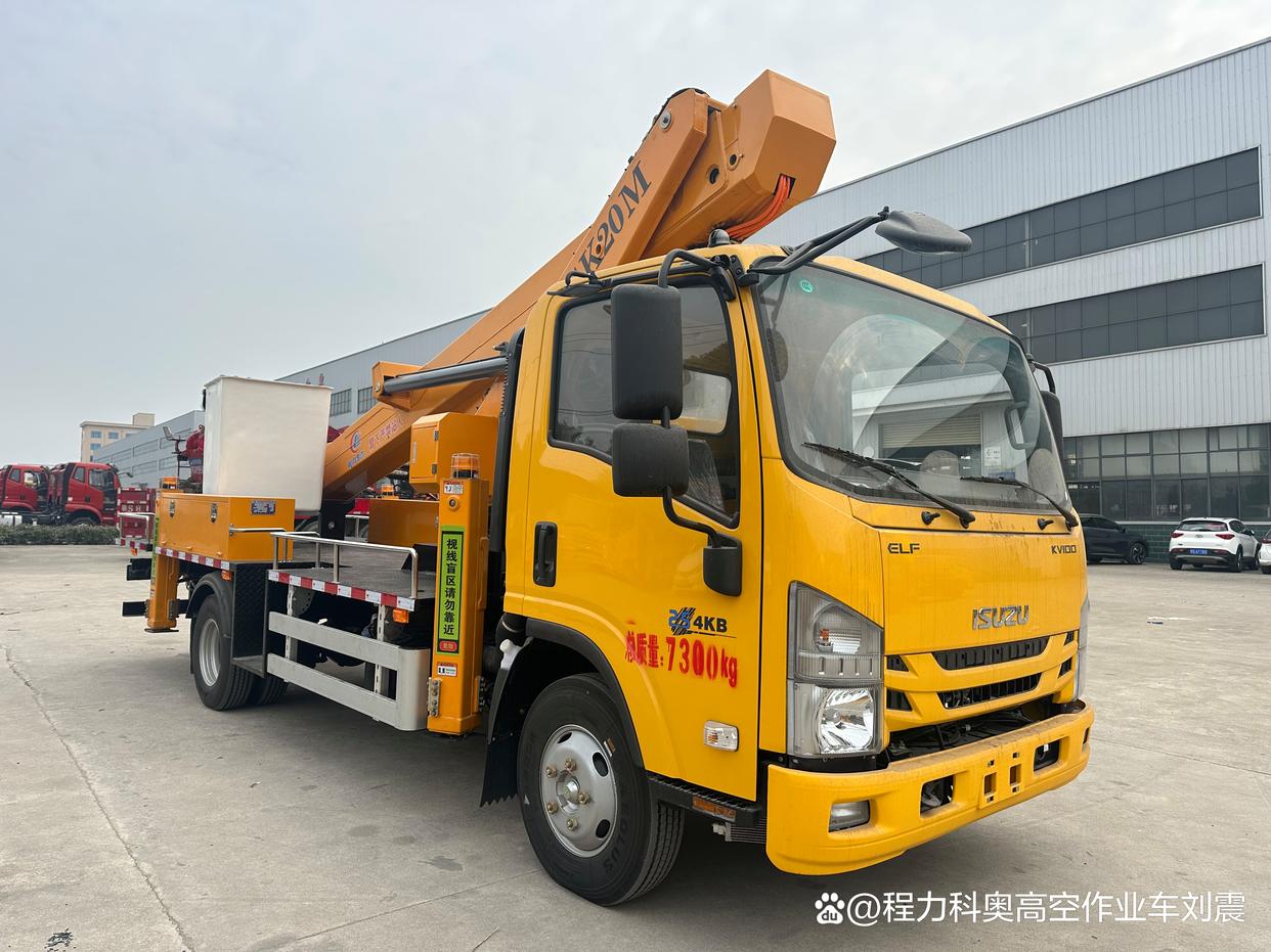 绝缘臂高空作业车在带电作业中的选择指南